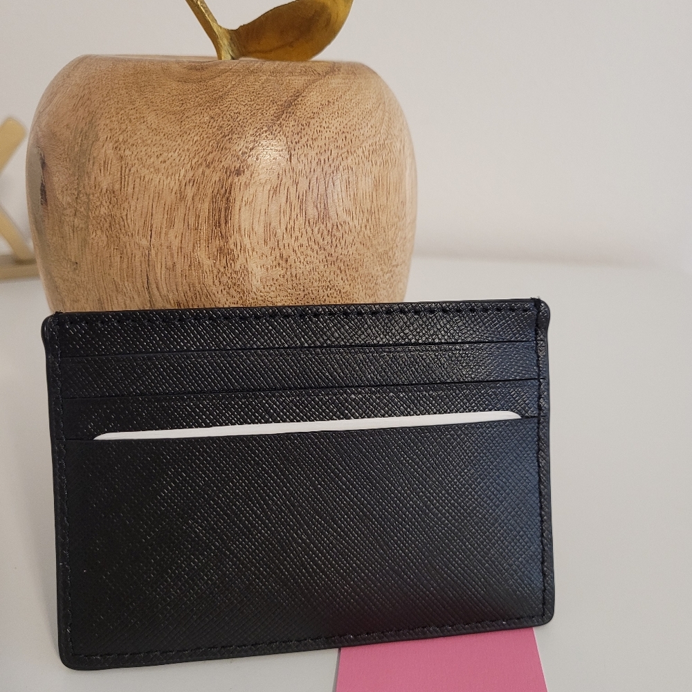 Kate Spade ♠️ Wallet - Picture 2 of 3
